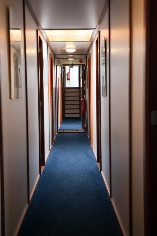 Hotelboat Sarah Amsterdam Ruang foto