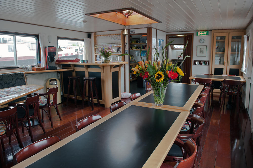 Hotelboat Sarah Amsterdam Bagian luar foto