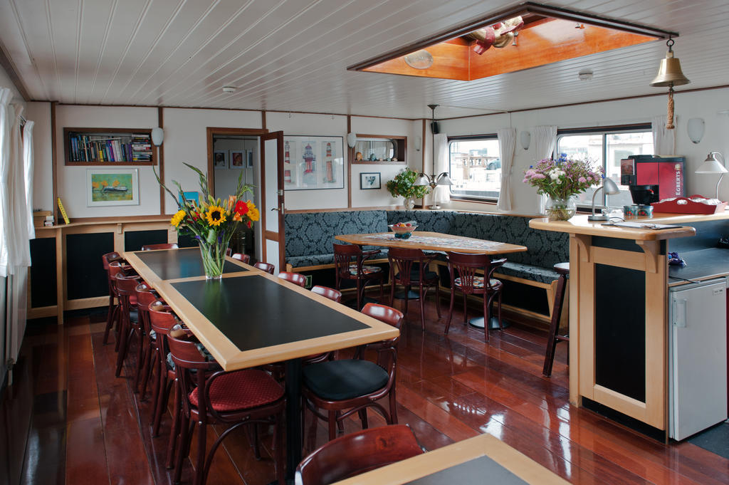 Hotelboat Sarah Amsterdam Bagian luar foto