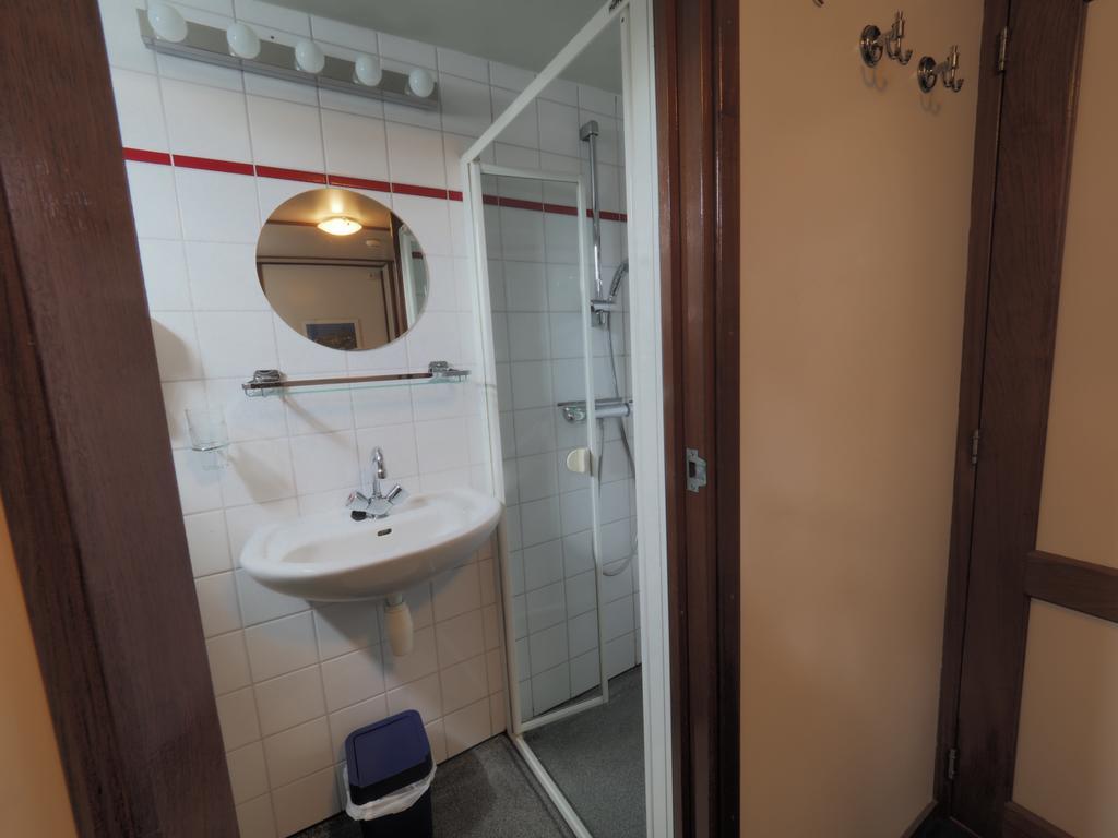 Hotelboat Sarah Amsterdam Bagian luar foto