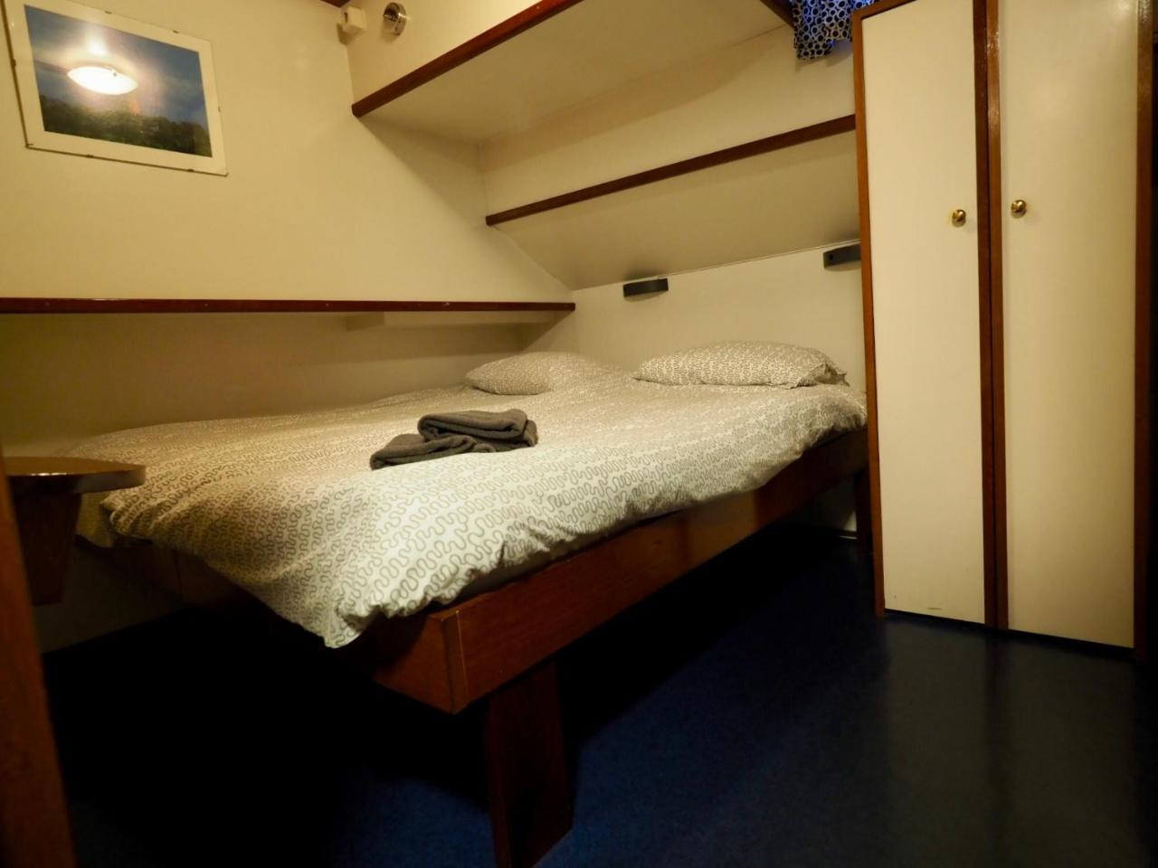 Hotelboat Sarah Amsterdam Bagian luar foto